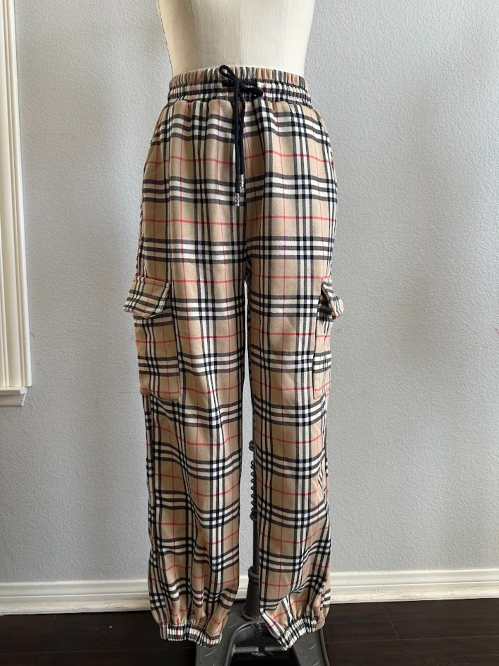 Plaid Cargo Jogger Pants Elastic Waist Size S